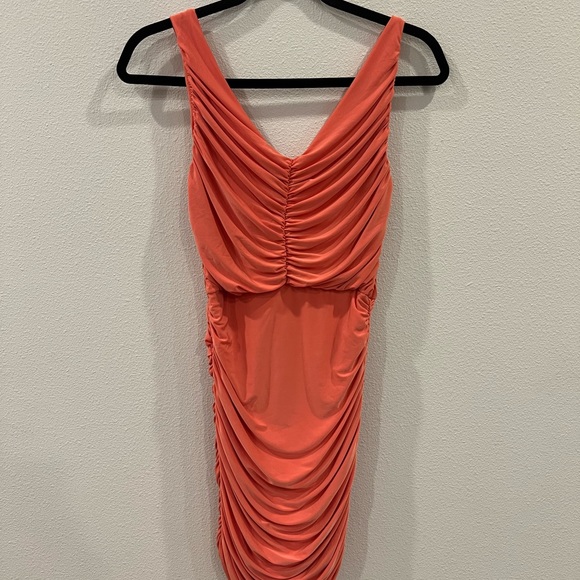 Rouched cocktail dress - Picture 2 of 3